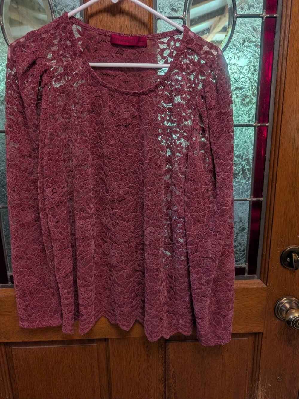 Womens burgundy long sleeve top, size Large